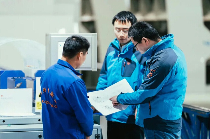 高溫下的環(huán)保人