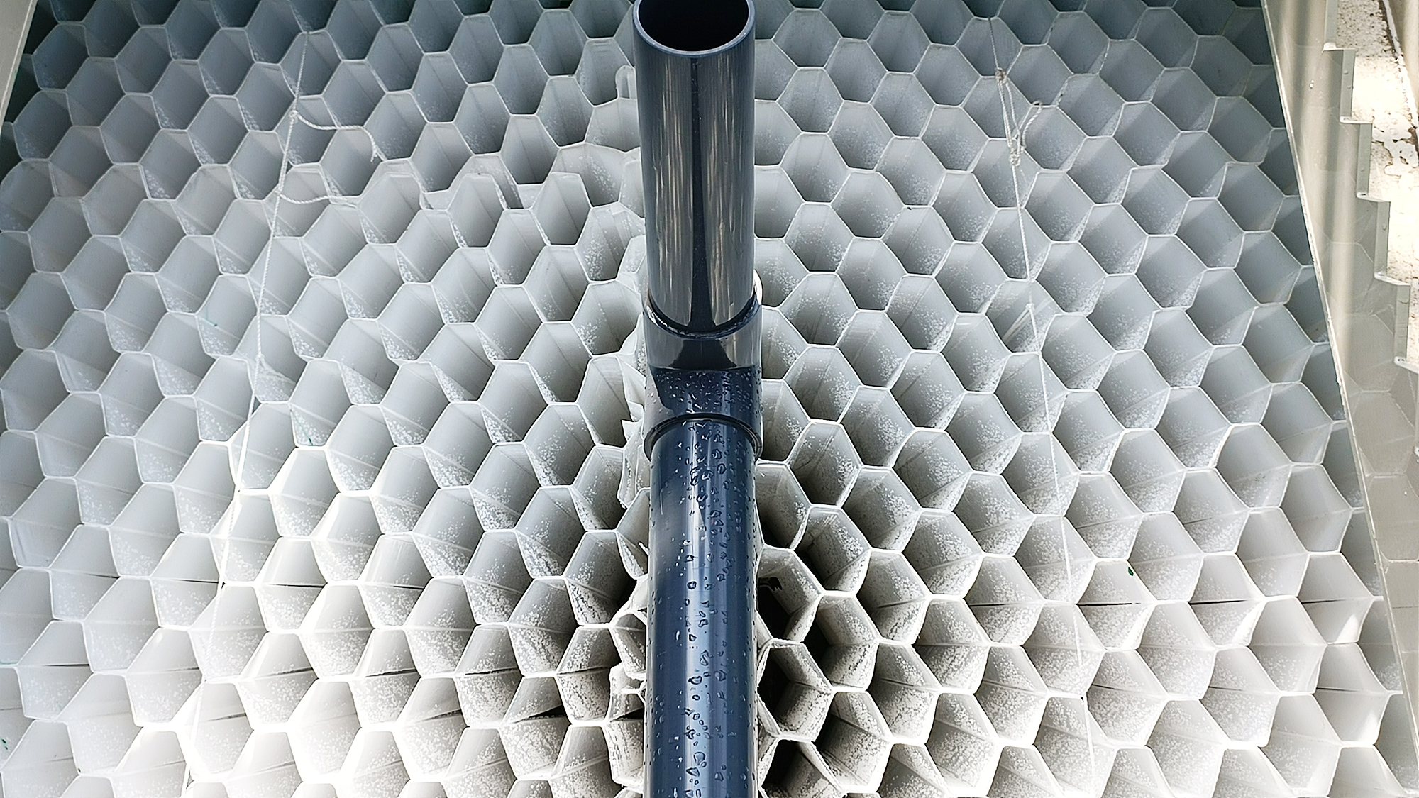 污水處理中水解酸化池與厭氧反應器的區別