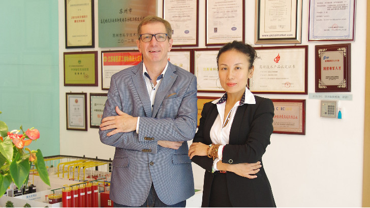 跨國夫妻在依斯倍攜手創(chuàng)業(yè)十年，做環(huán)保真沒那么簡單