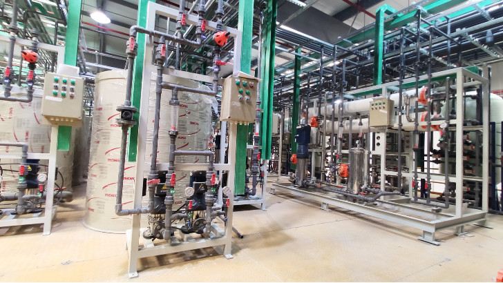 化工廢水處理中塑料立式泵特點(diǎn)